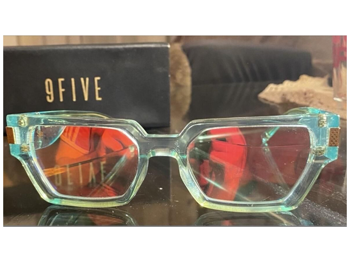 9Five - Locks  Tiffany & Gold  LTD 54&curren;21150