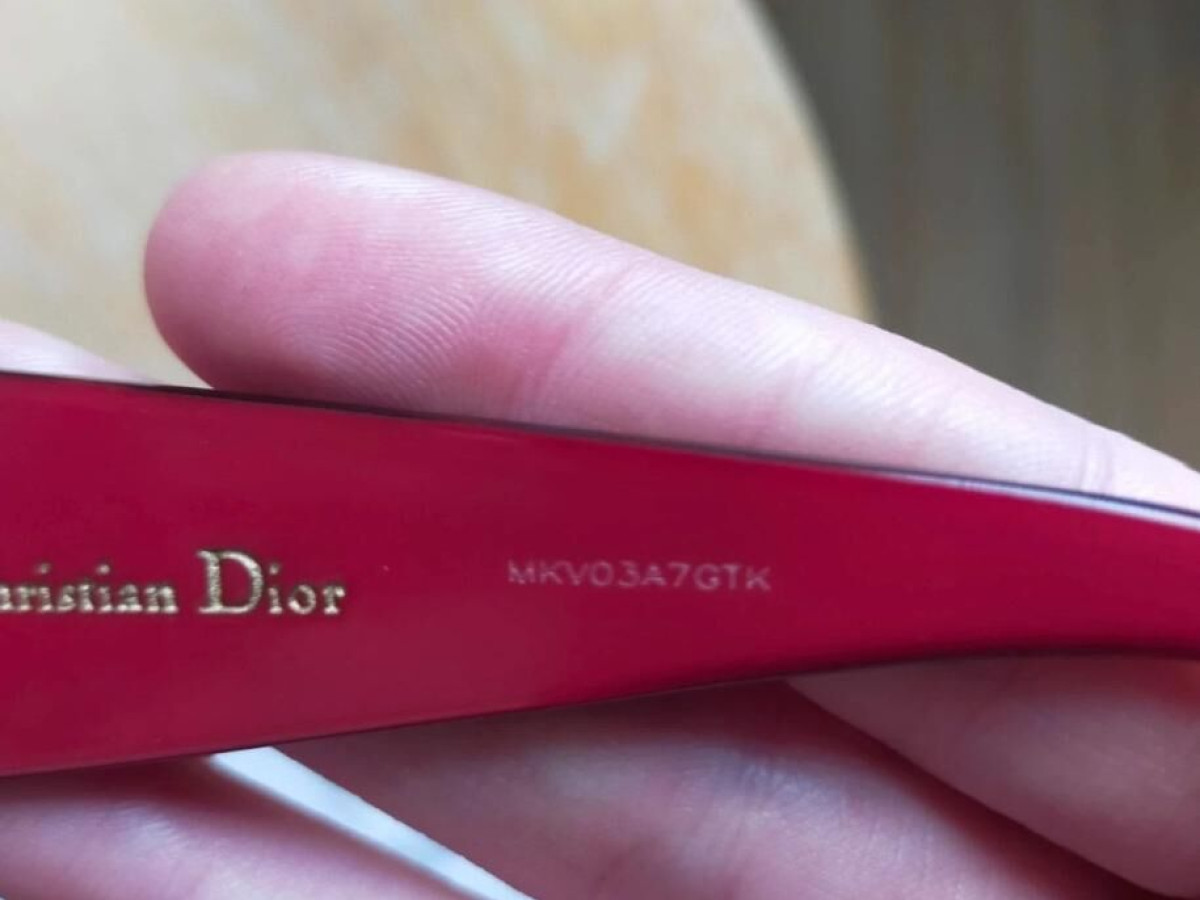 Dior - LADYLADY1 - MKVO3A7GTK