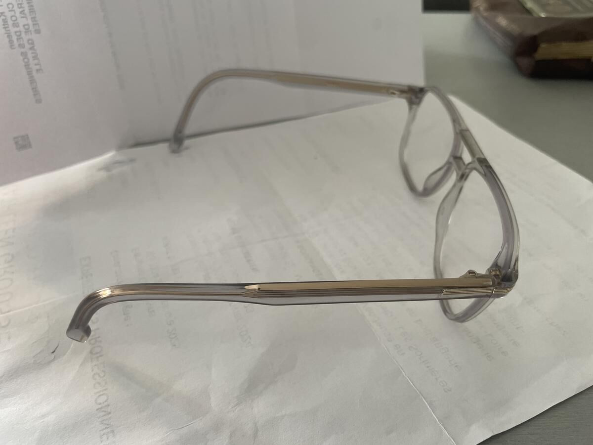 Boss - BOSS1600 KB7 GRIS CRISTAL 4,5&curren;2