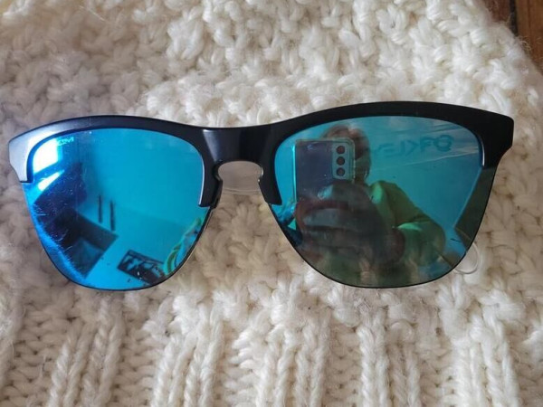 Okley  - 009374-0263