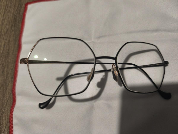 Caroline Abram - Viky 51&curren;16