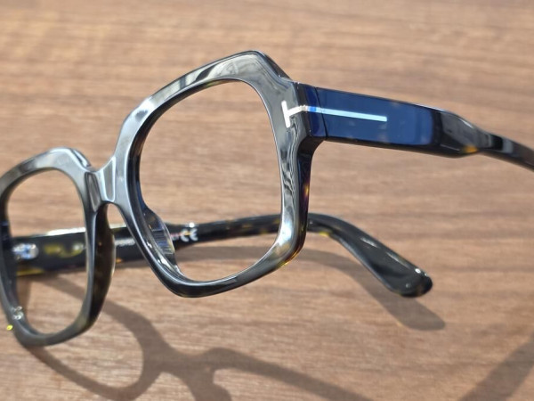 Tom Ford - TF0660 52T 53&curren;21