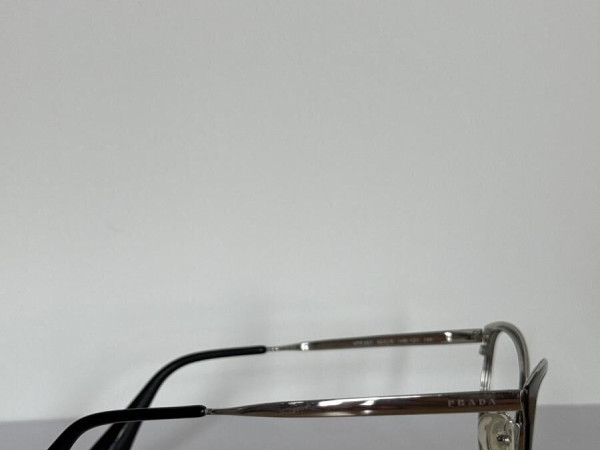 Prada - VPR555T 1AB-1O1 52&curren;18