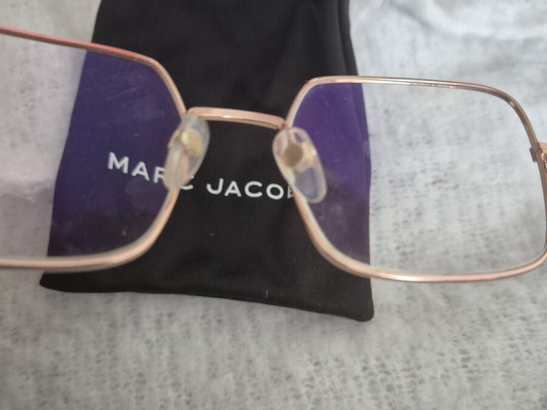 MARC JACOBS