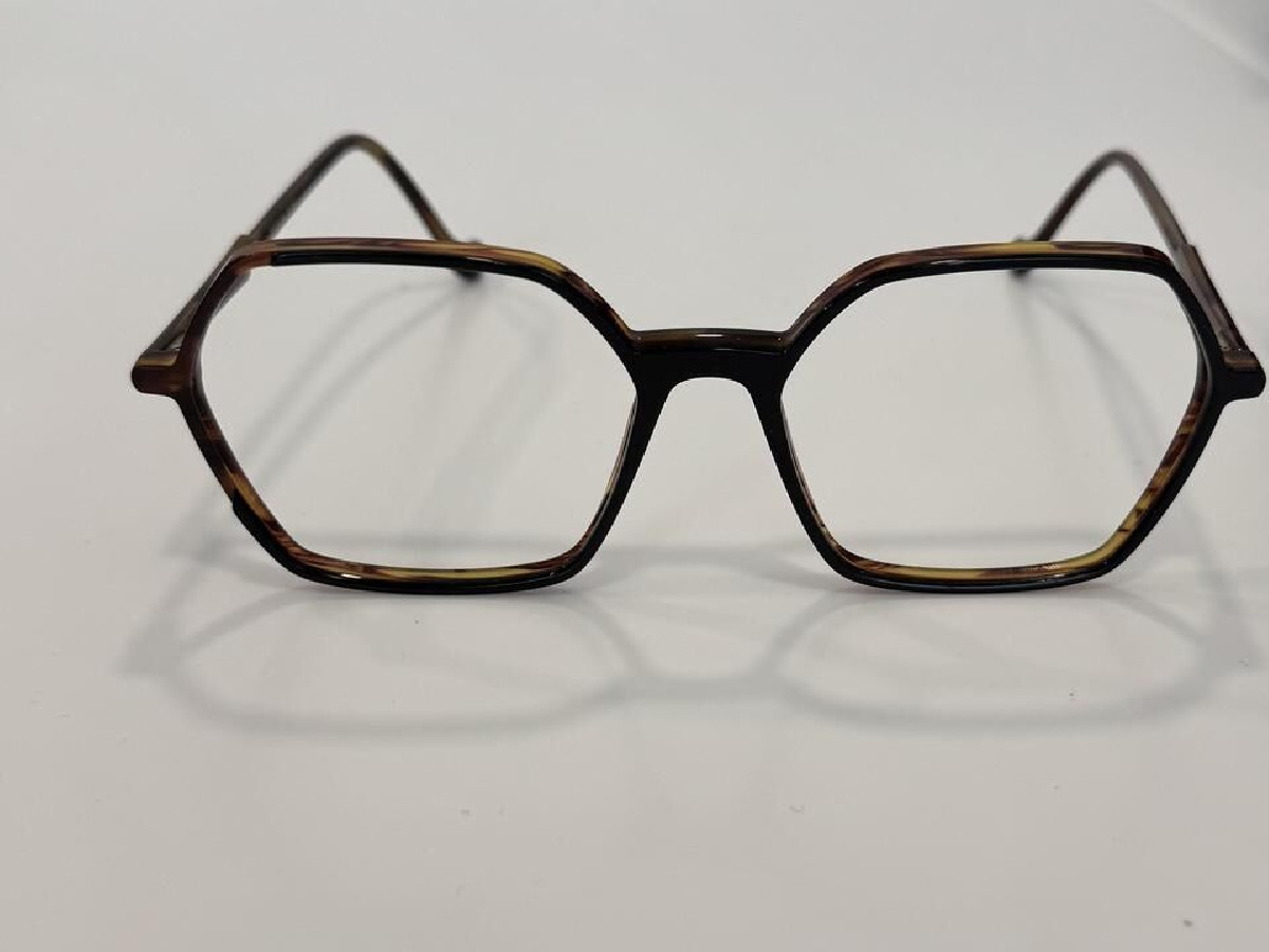 Caroline Abram - Camille 671 55&curren;17