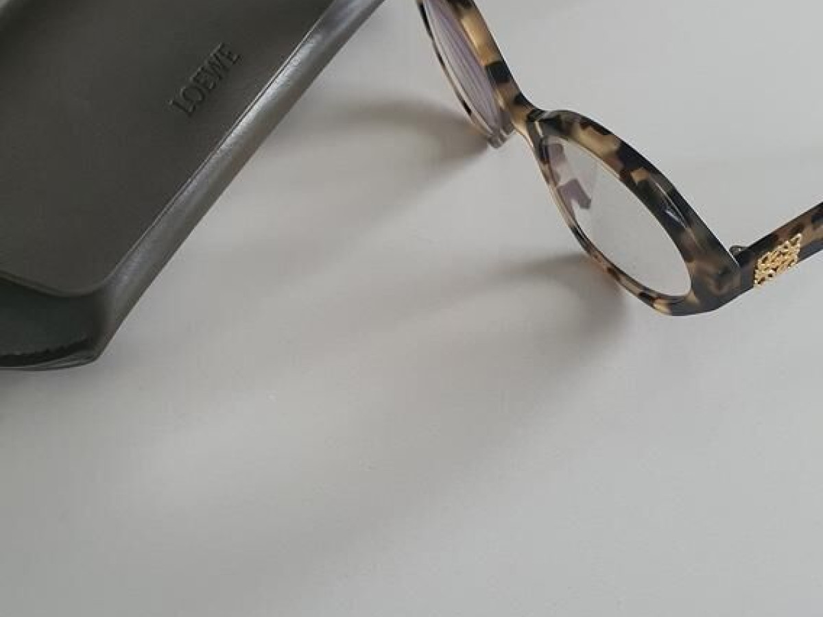 Loewe - LW50057I