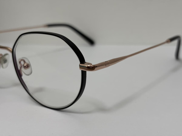 John & Jess  - JA25 48&curren;20 145 C4 1122