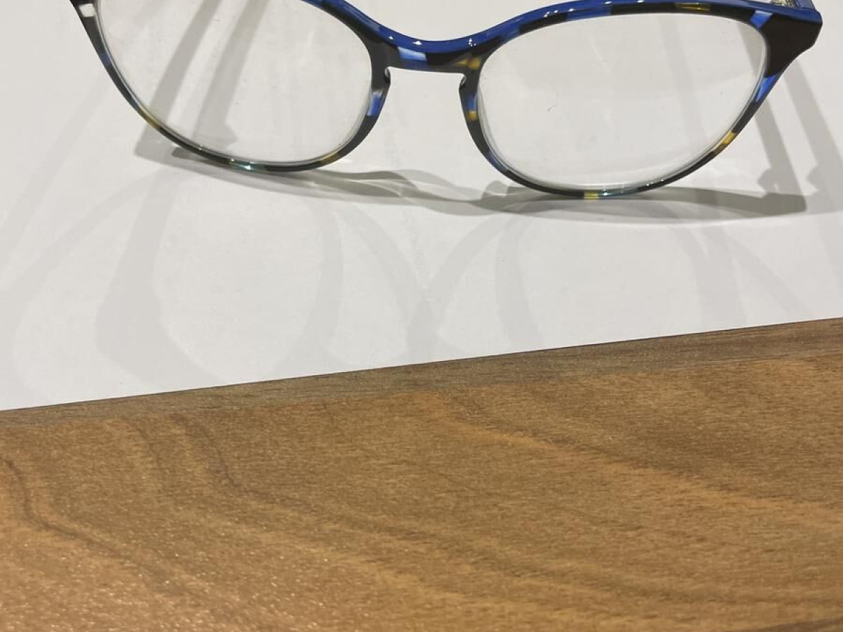 Krys - KOR2104 534 52&curren;18