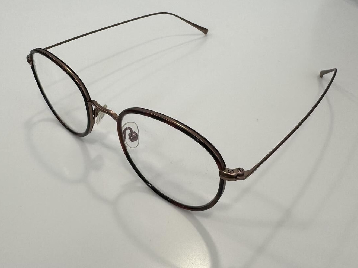 John & Jess - JA6 48&curren;20