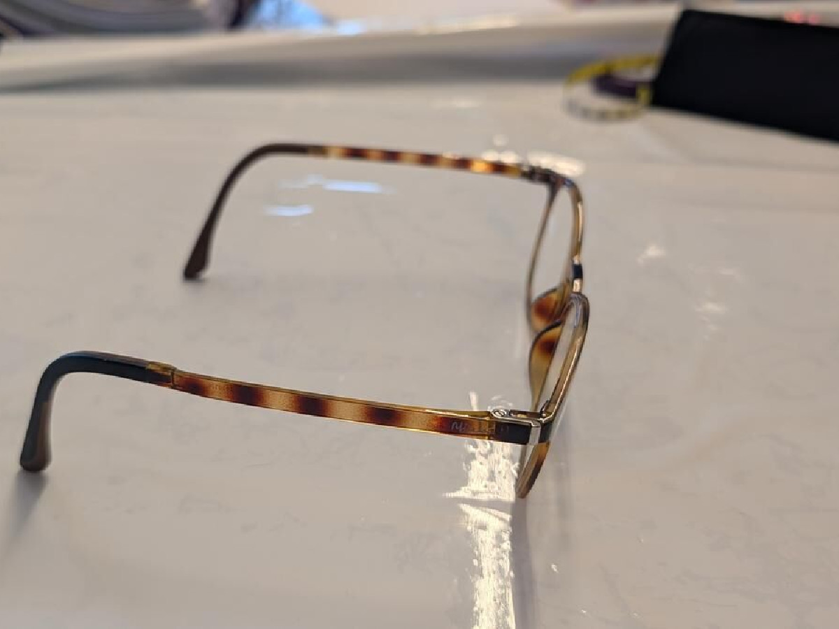 Alain Afflelou- TM25 52&curren;19