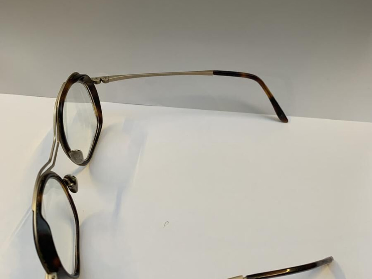 La petite lunette rouge - LPLR JADIAN CHAMPECAILLE