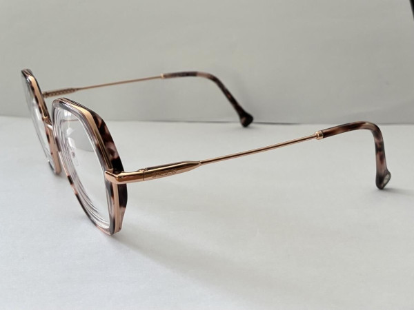 Ikks - Ik2037 c03 43&curren;17