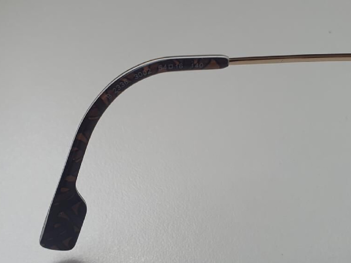 Burberry - B2336300254&curren;16140