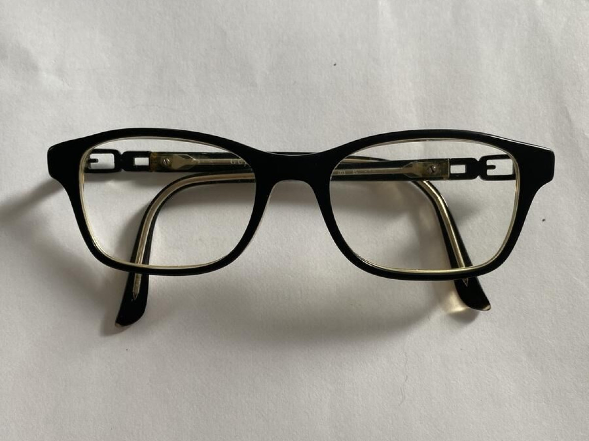 Guess  - GU9131  003 49