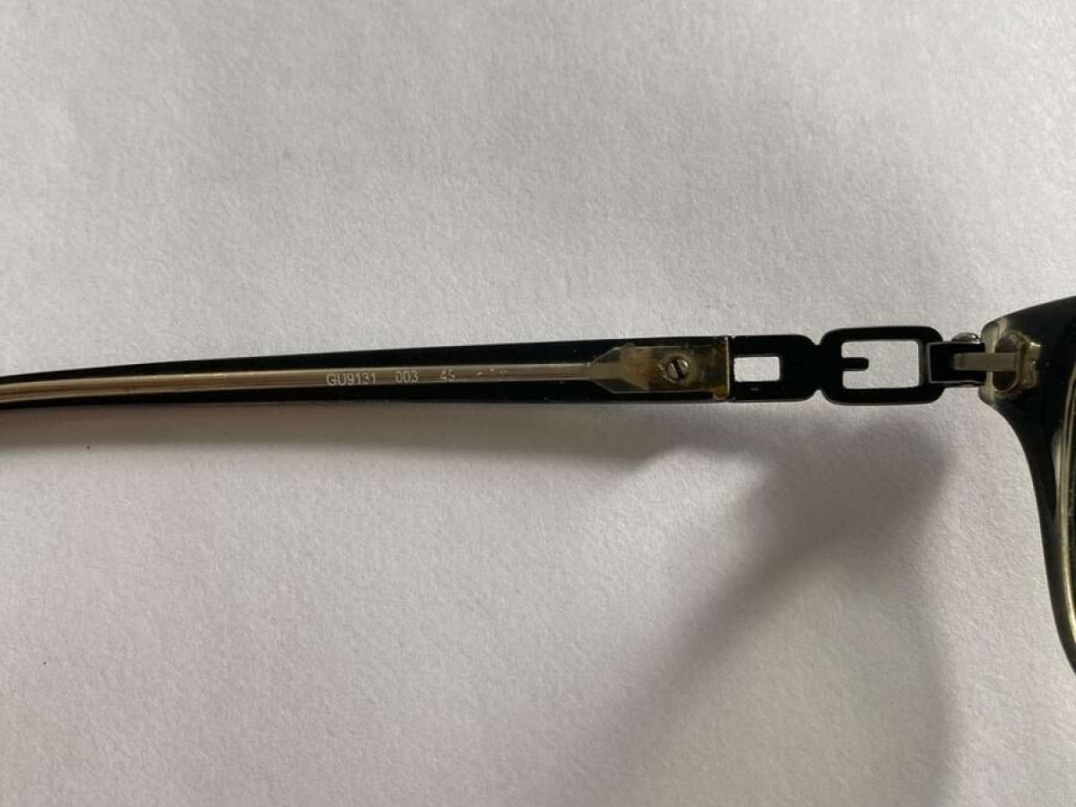 Guess  - GU9131  003 49