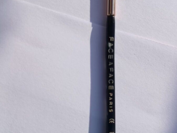 Face a face - STILJ  46&curren;21