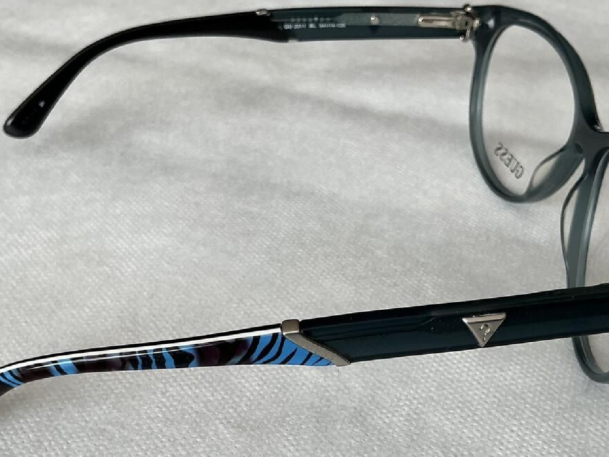 Guess 2311 BL 54¤14-135