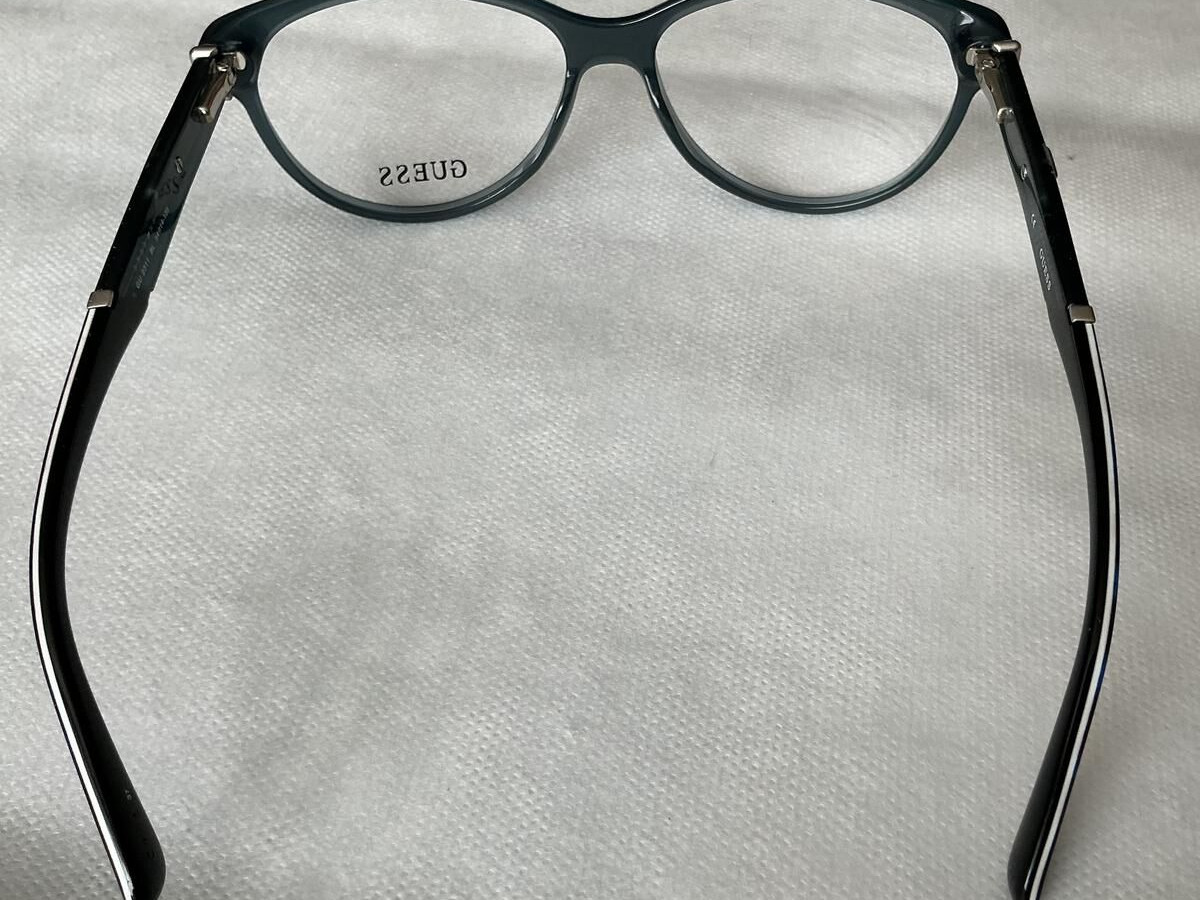 Guess 2311 BL 54¤14-135