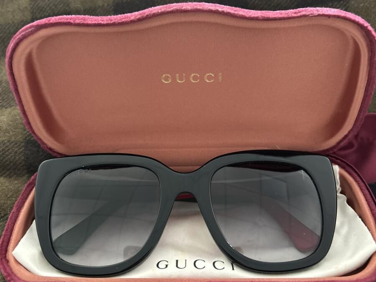 Gucci noires - GG0163SN
