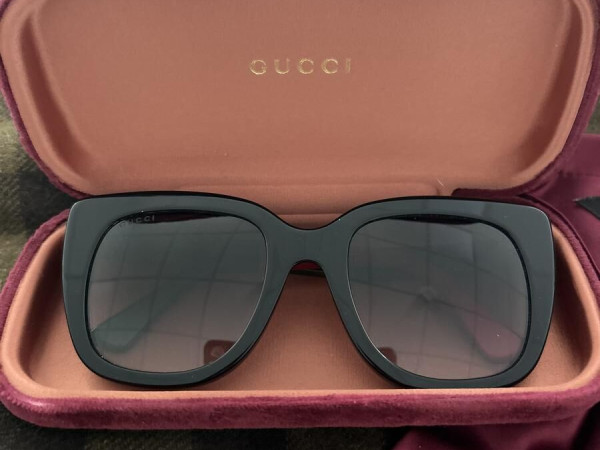 Gucci noires - GG0163SN