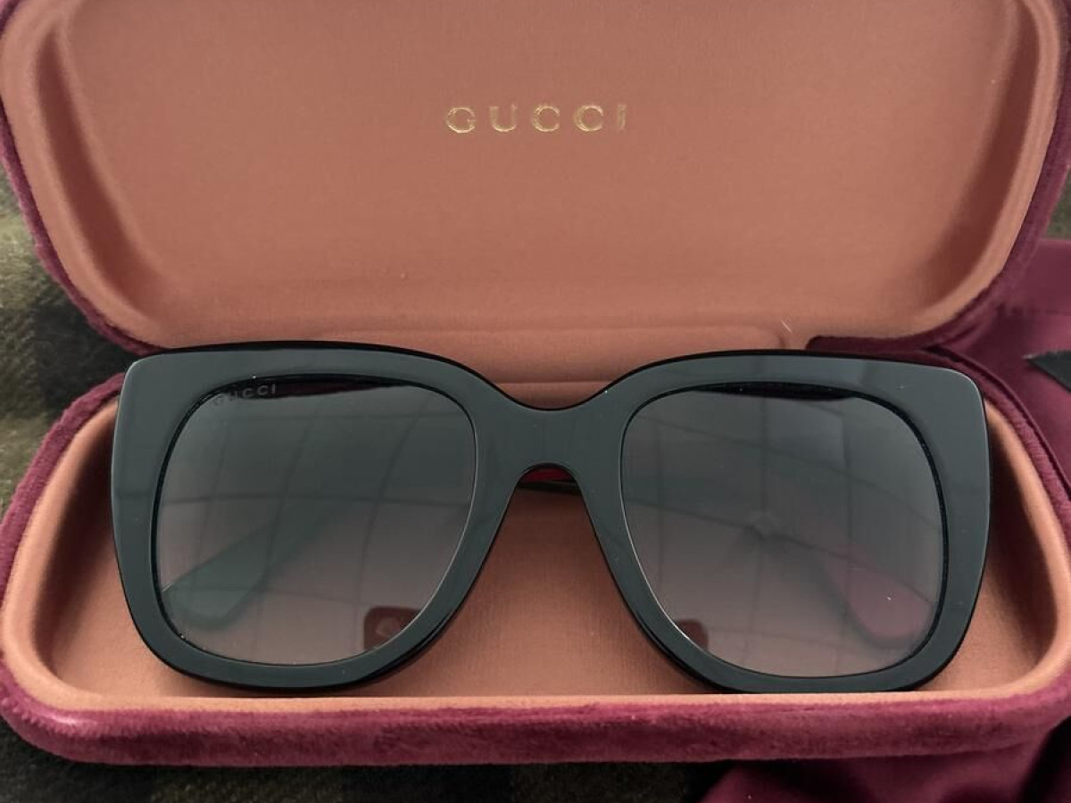Gucci noires - GG0163SN