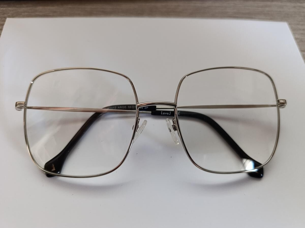 LEVEL - LE S2012 ARGE 56 18&curren;145 2P