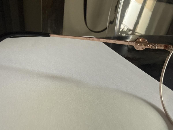 Guess - GU2756 028 53&bull;17 140