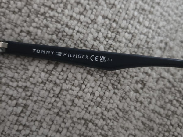 Tommy-hilfiger - TH 2025 KB7 140