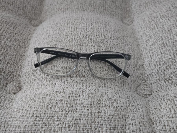 Tommy-hilfiger - TH 2025 KB7 140