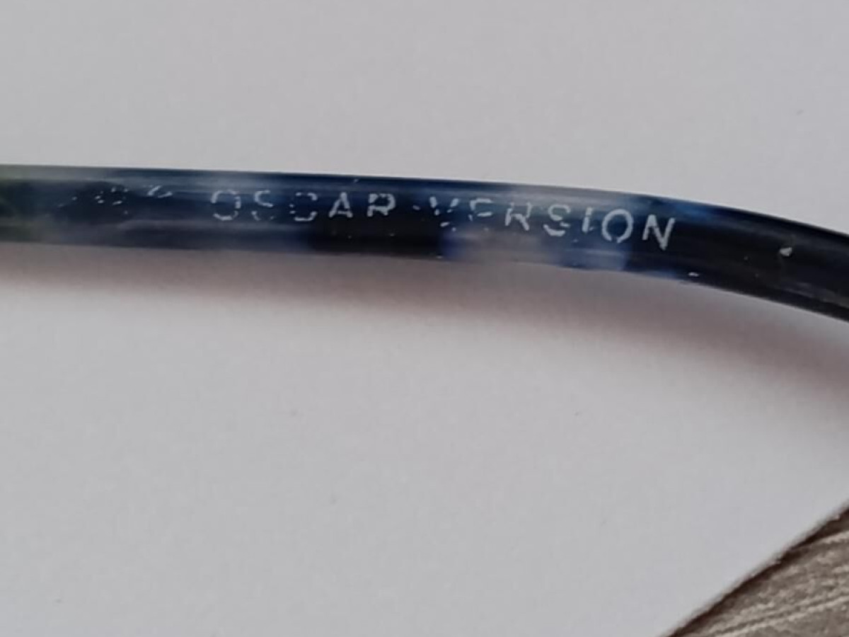 OSCAR VERSION - RB 095