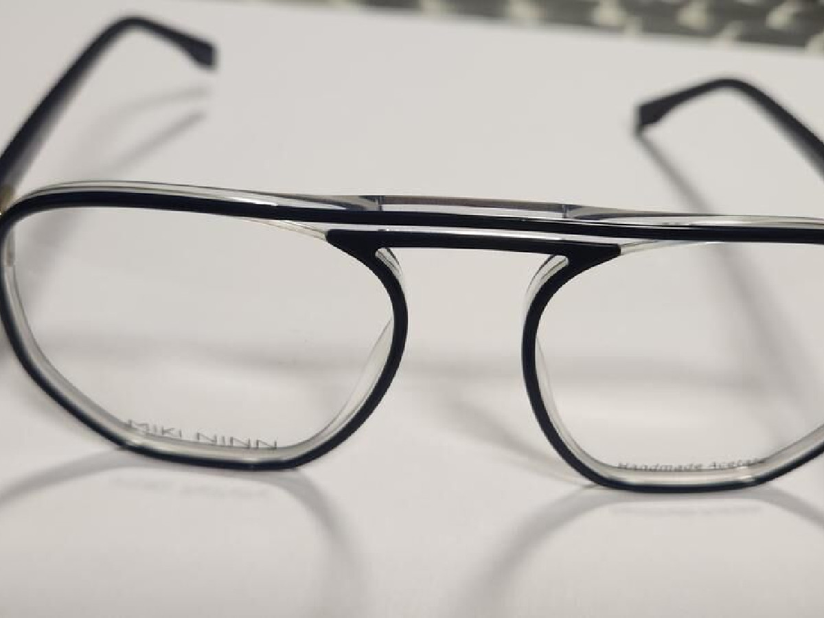 Miki Ninn- MNOM0038 53&curren;18