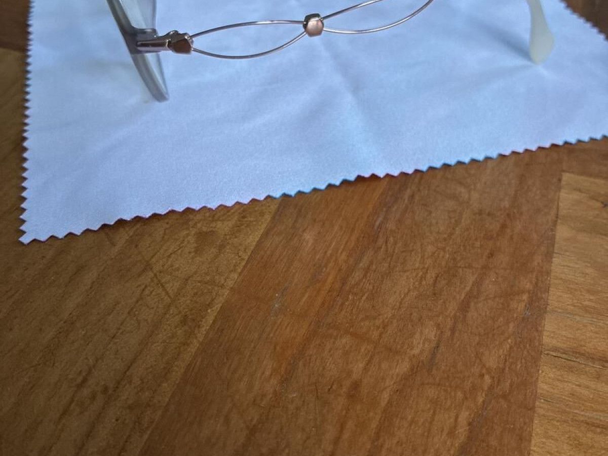 Lineart - XL2102 LG 51&curren;15 135