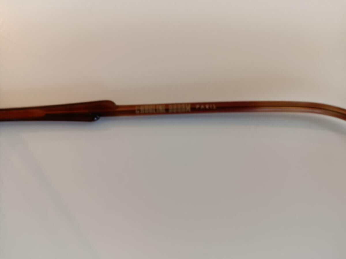 Caroline Abram - 738 0802 54&curren;17 138