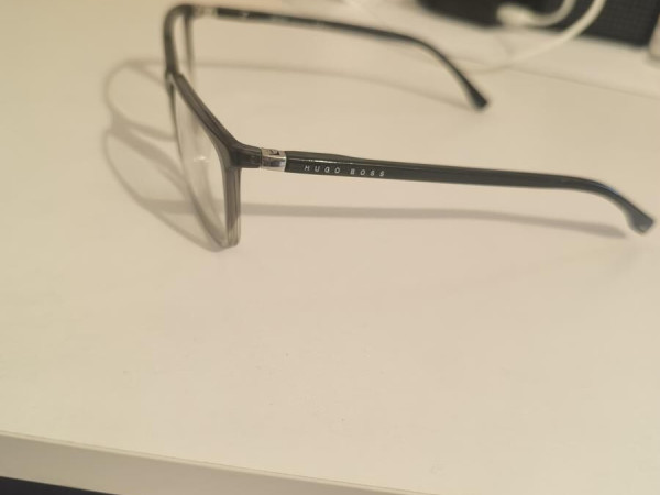 Hugo Boss  - 0679/N 08A 56&curren;15