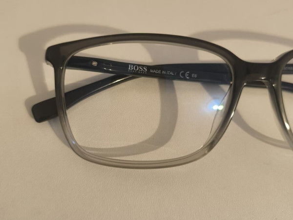 Hugo Boss  - 0679/N 08A 56&curren;15