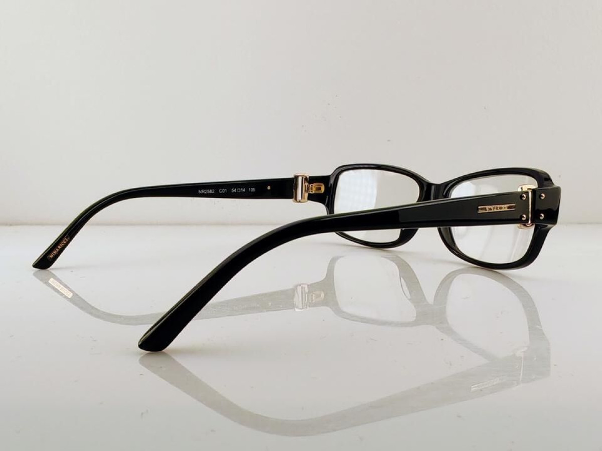 NINA RICCI - NR2582 C01 54&curren;14