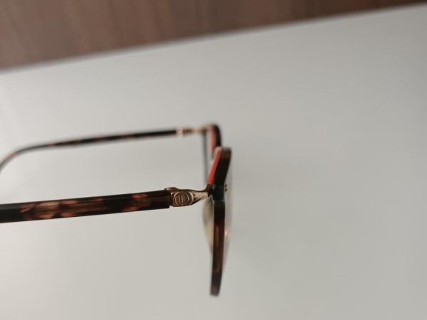 LAURA JOHNS - LJ ALMA - 50/21