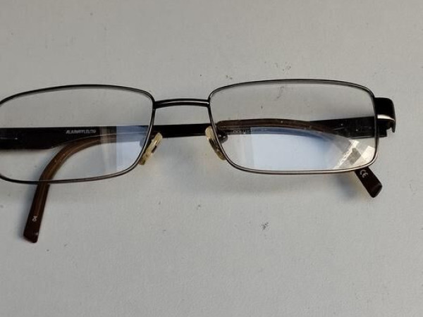 Alain Afflelou - aah1047 c2...