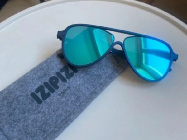 Italia independent - 0021-023-000