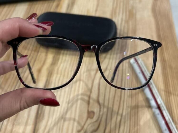 John & Jess - J155 C105...