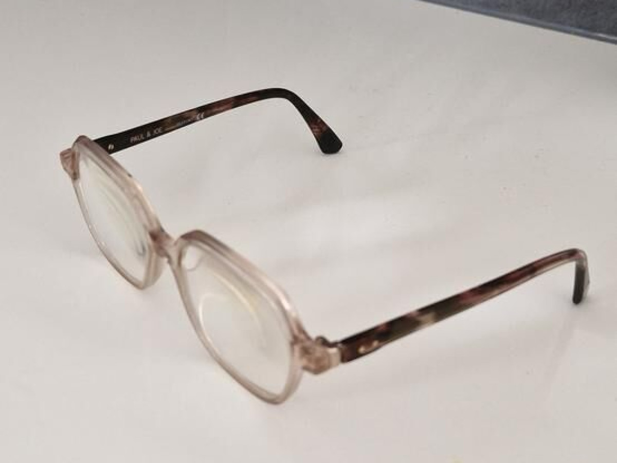 Paul & Jo - RC68 138 48&curren;17