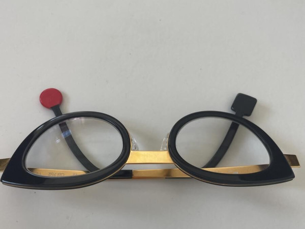 Sabine Be  - Col 252 145 46&curren;22