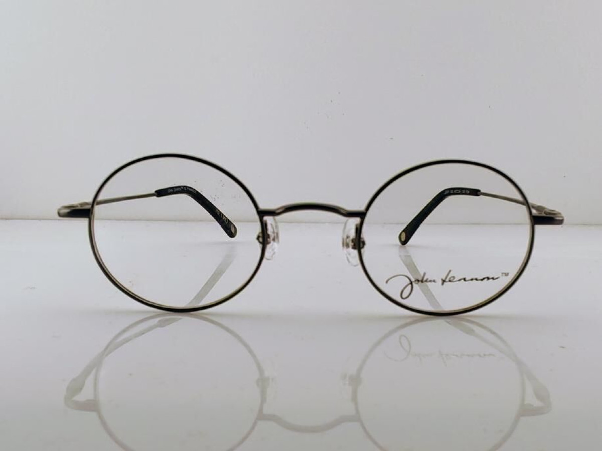 JOHN LENNON - J001 02 45&curren;24