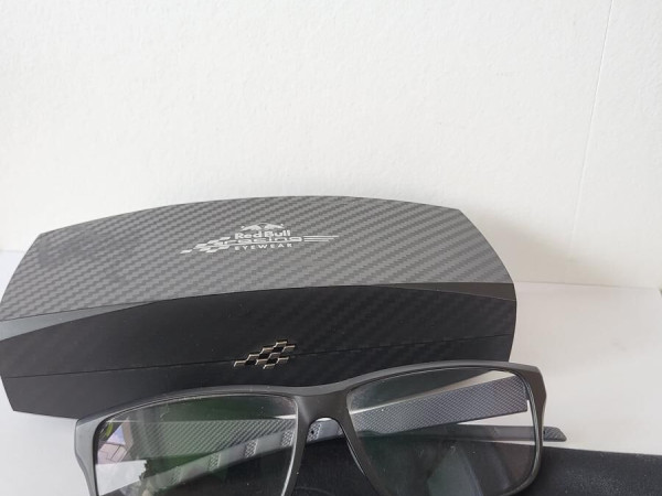 RED BULL - RBRE754-001 55&curren;20