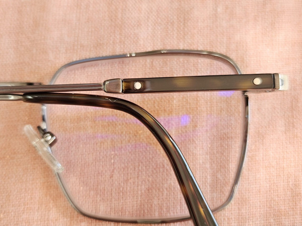 Fa&ccedil;onnable - NV285 GU25 52□20 148 -