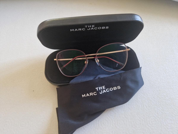 Marc Jacobs  - 409DDB135