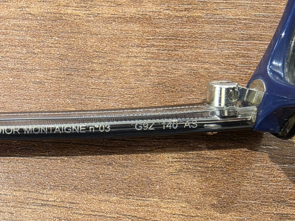 Dior - Montaigne n&deg;03 52&curren;17