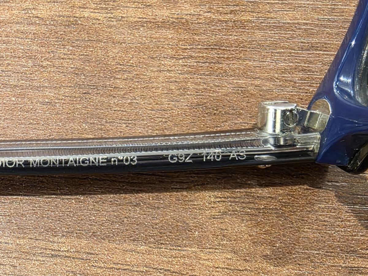 Dior - Montaigne n&deg;03 52&curren;17