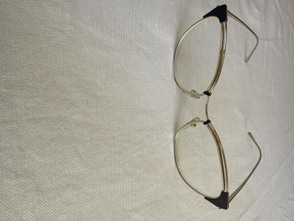 PRADA - VPR62U 51&curren;17 YEE 101 140