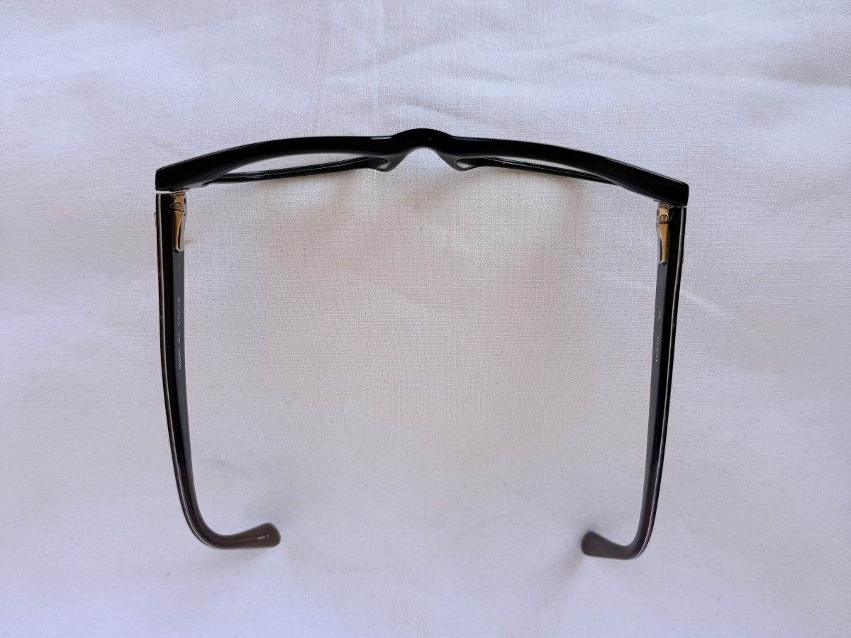 Guess - GU2334 51&curren;17 140